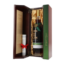 Laden Sie das Bild in den Galerie-Viewer, Kavalan Solist Amontillado Sherry Cask 70 cl